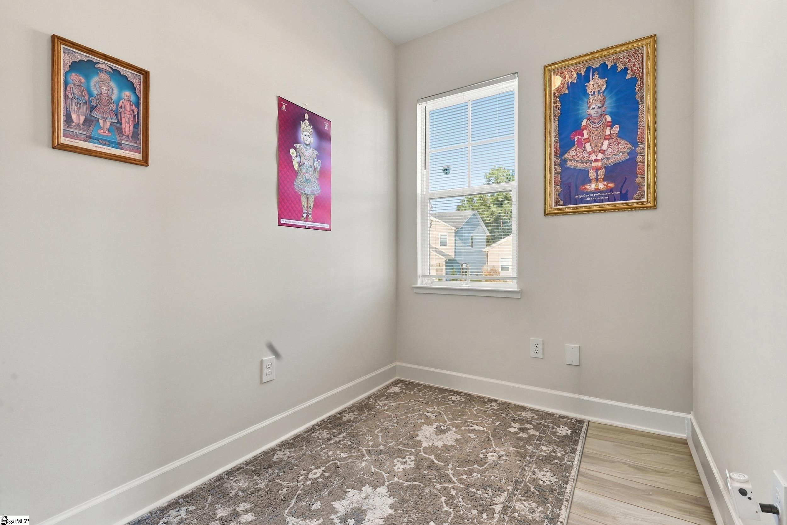 100 White Dutch Lane Property Photo 13