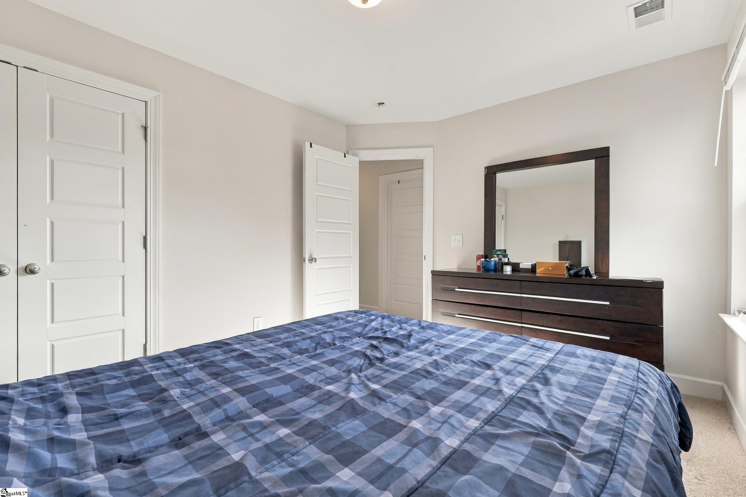 100 White Dutch Lane Property Photo 23