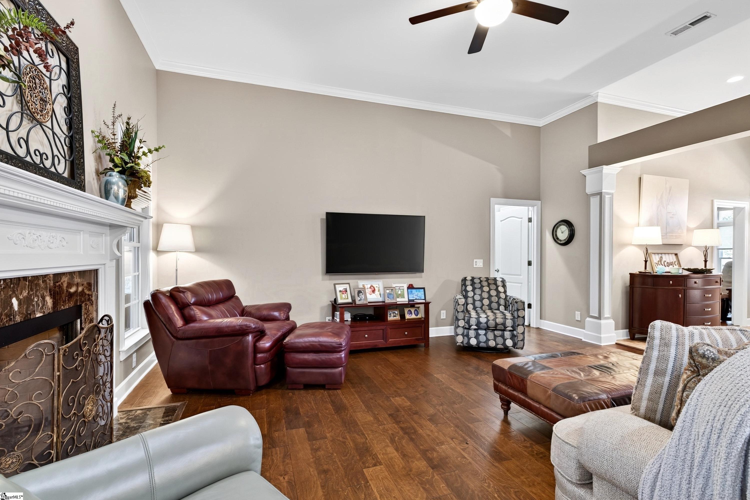 8 Garden Corners Court Property Photo 12