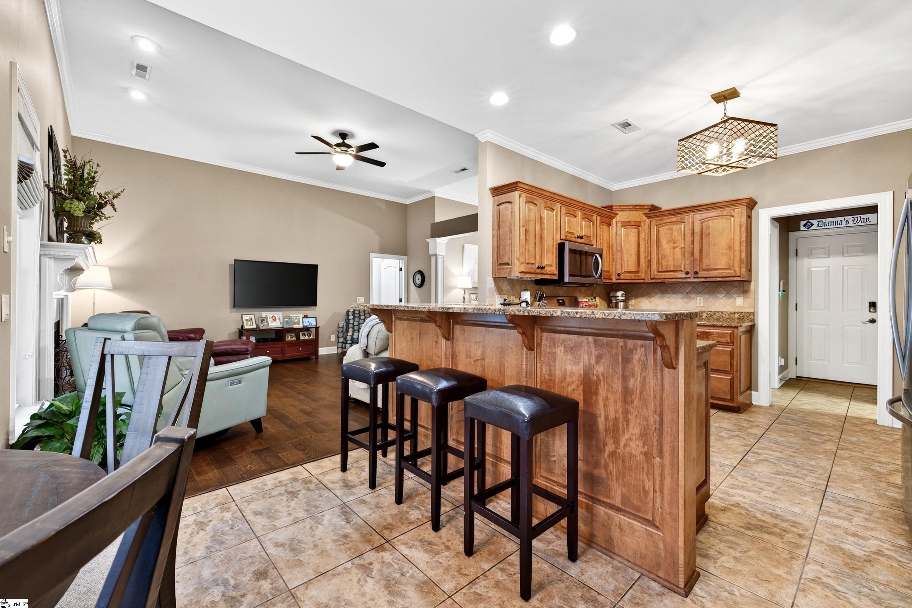 8 Garden Corners Court Property Photo 14