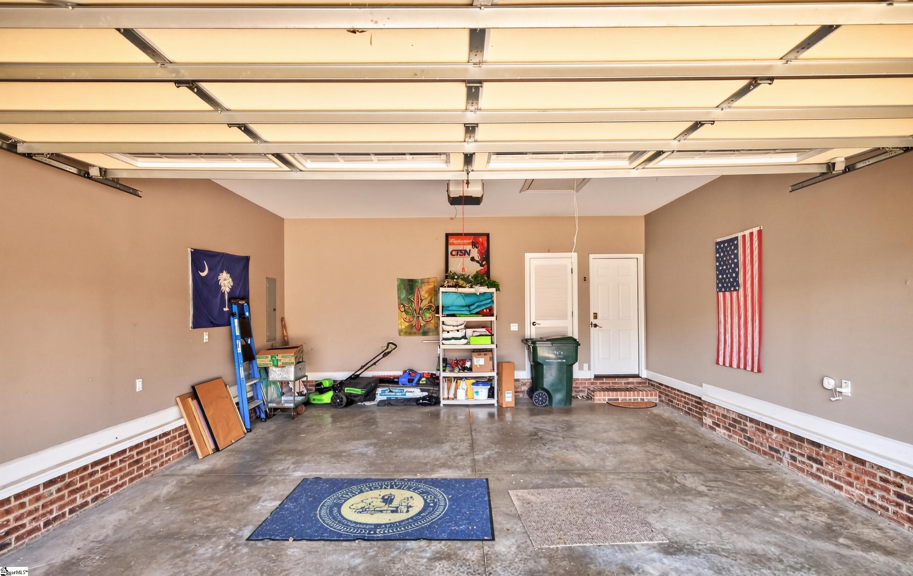 8 Garden Corners Court Property Photo 27
