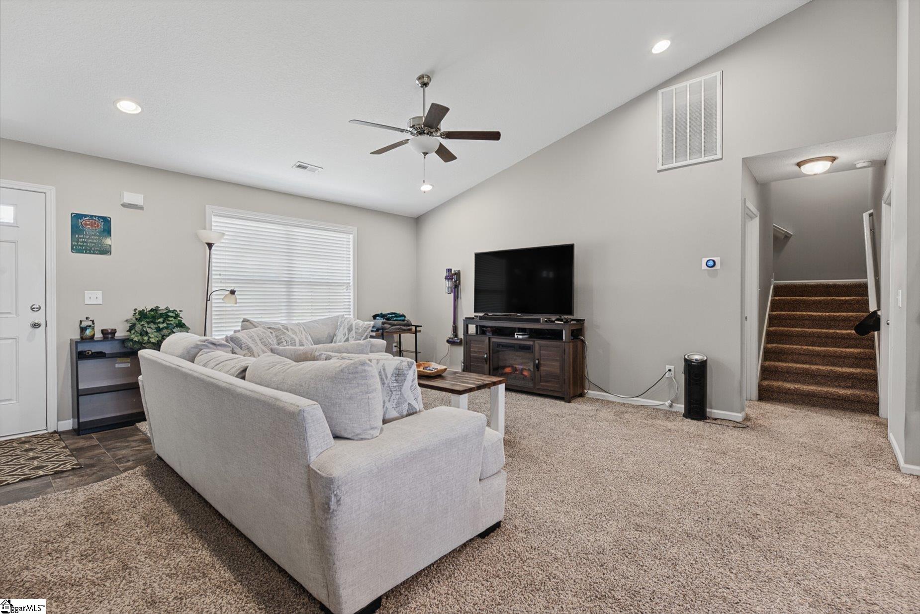 430 Peaksview Drive Property Photo 4