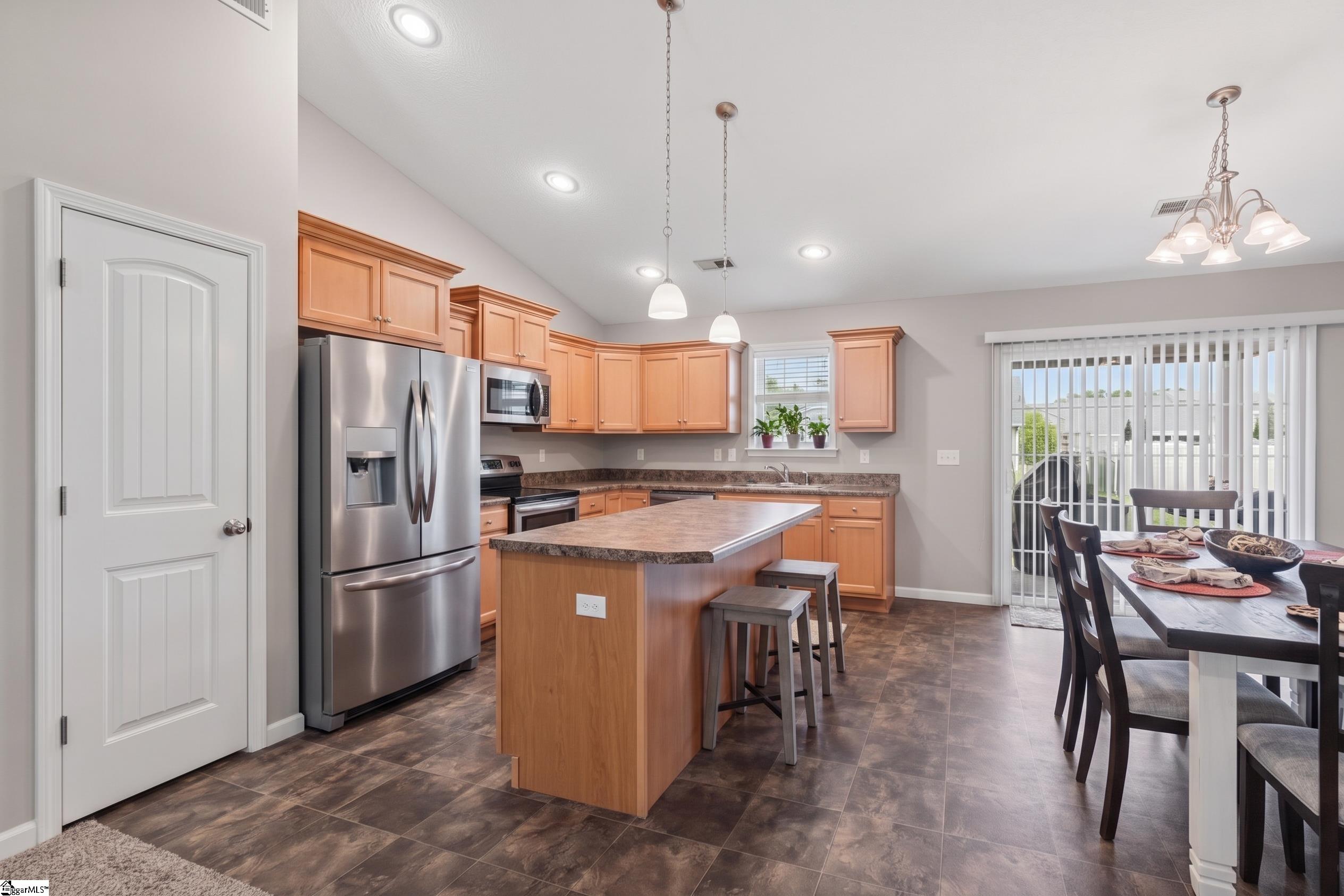 430 Peaksview Drive Property Photo 11