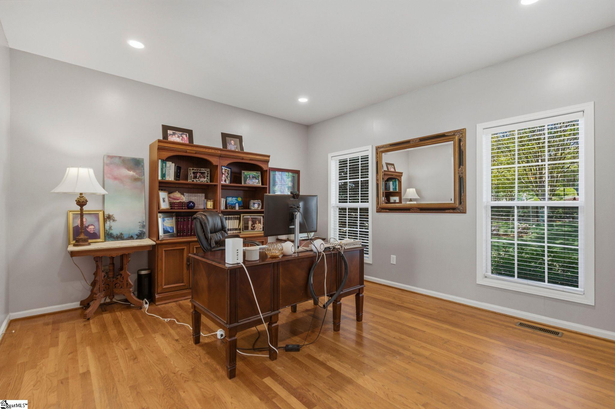 3 Chestnut Hill Place Property Photo 8