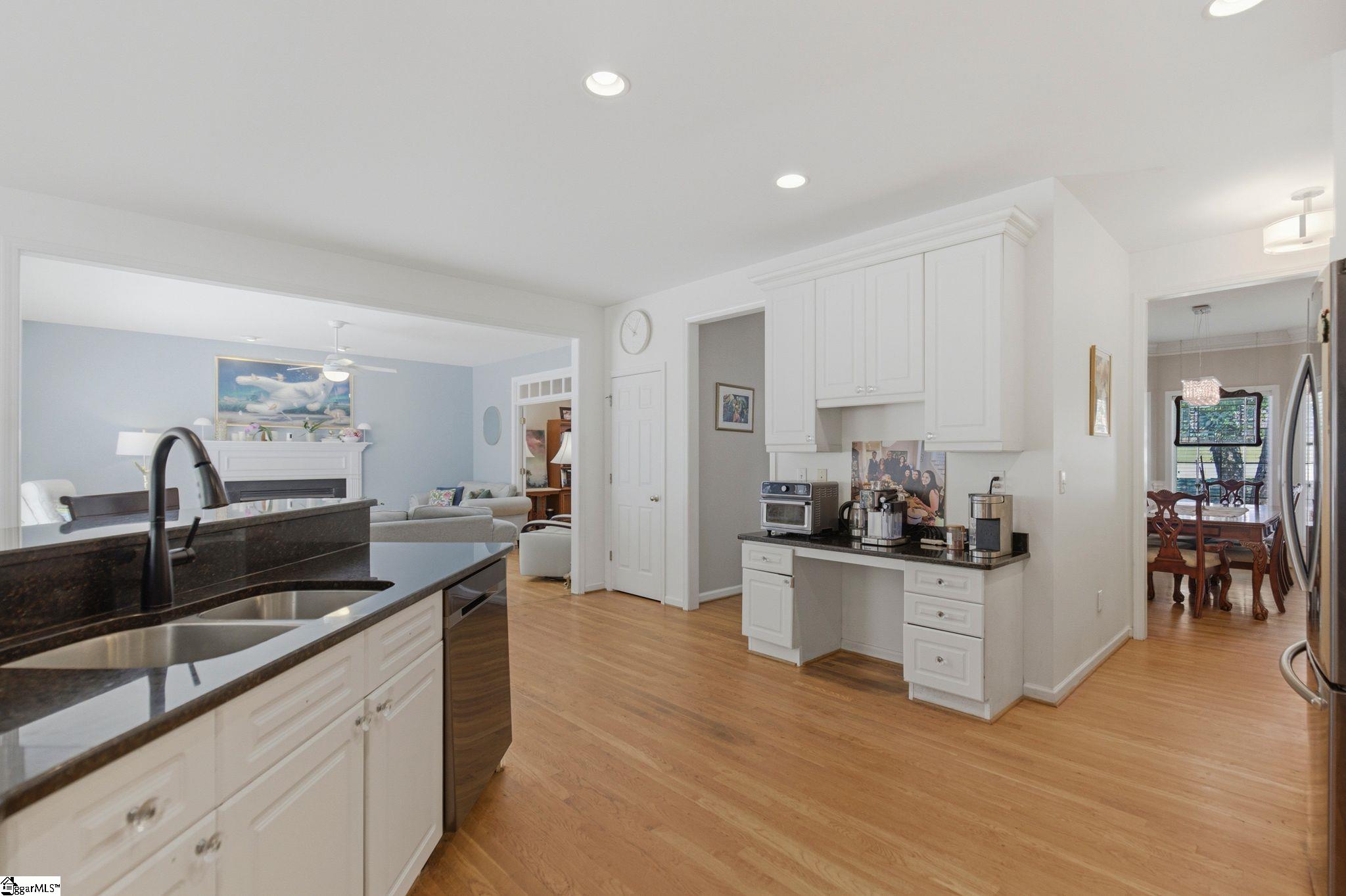 3 Chestnut Hill Place Property Photo 30