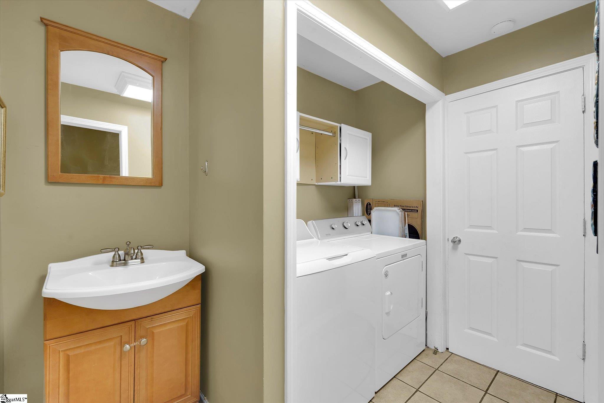 105 Sunset Court Property Photo 17