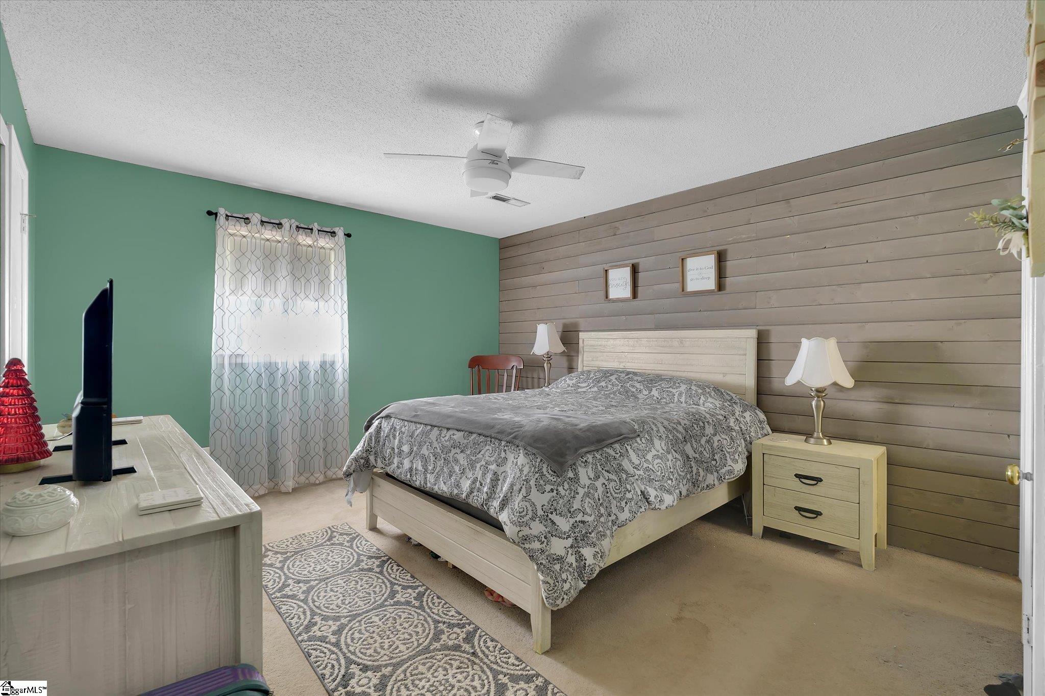 105 Sunset Court Property Photo 18