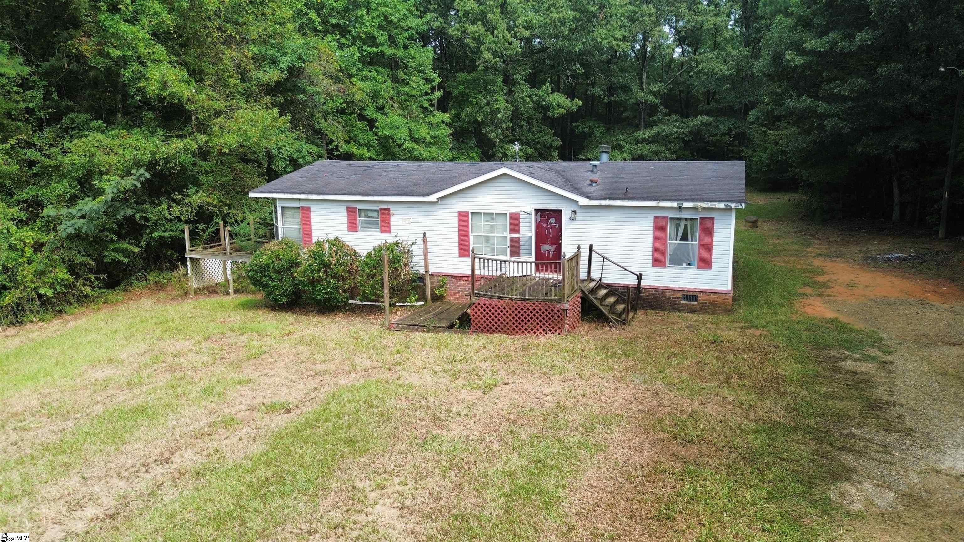 604 Bar B Villa Road Property Photo 2