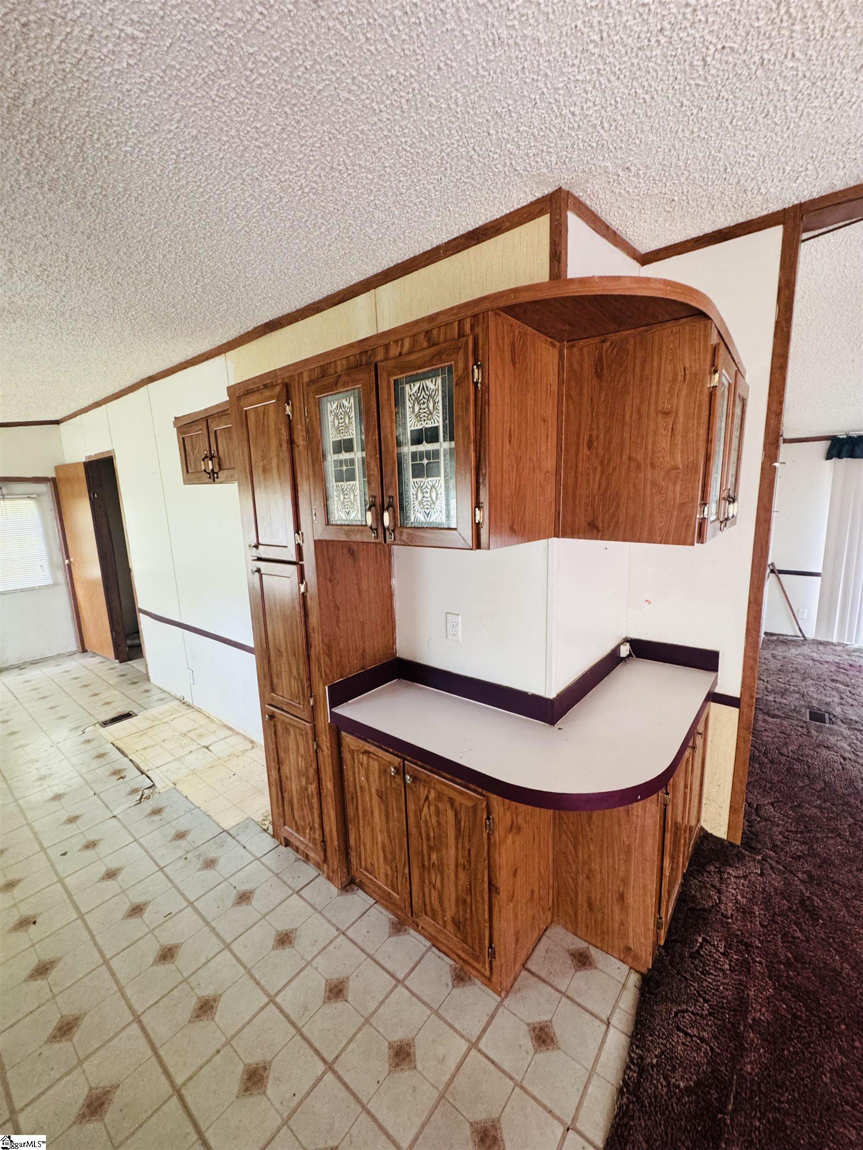 604 Bar B Villa Road Property Photo 8