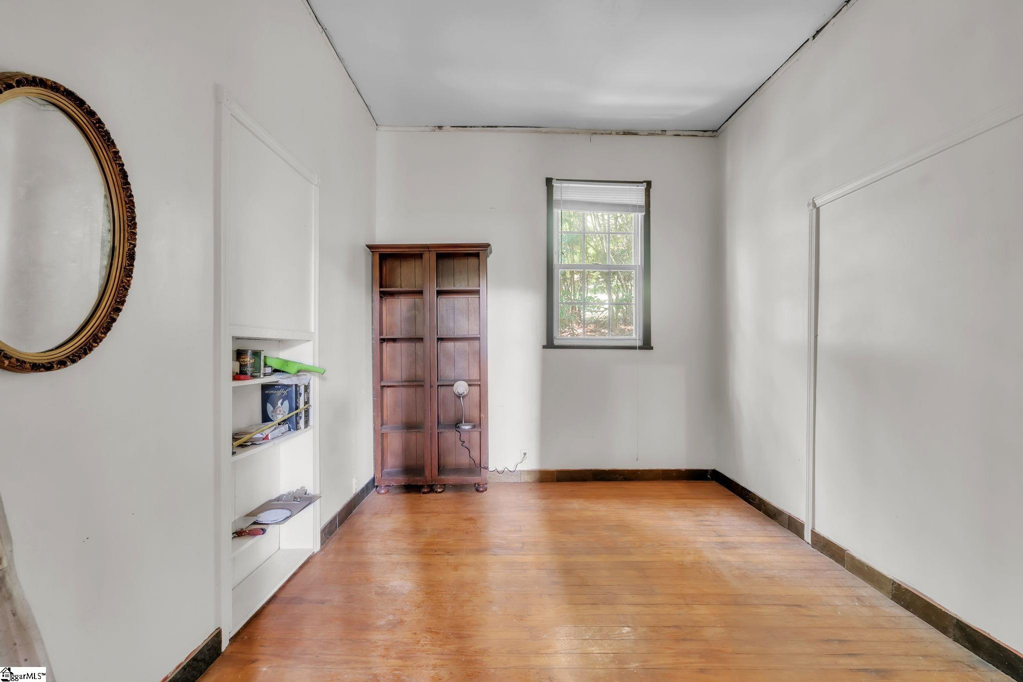 120 Anderson Street Property Photo 22