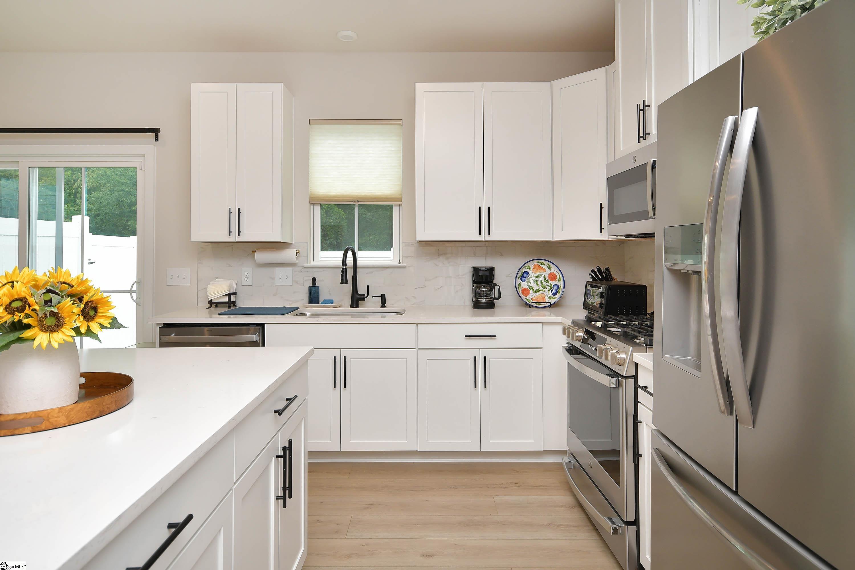 205 Lograto Lane Property Photo 6