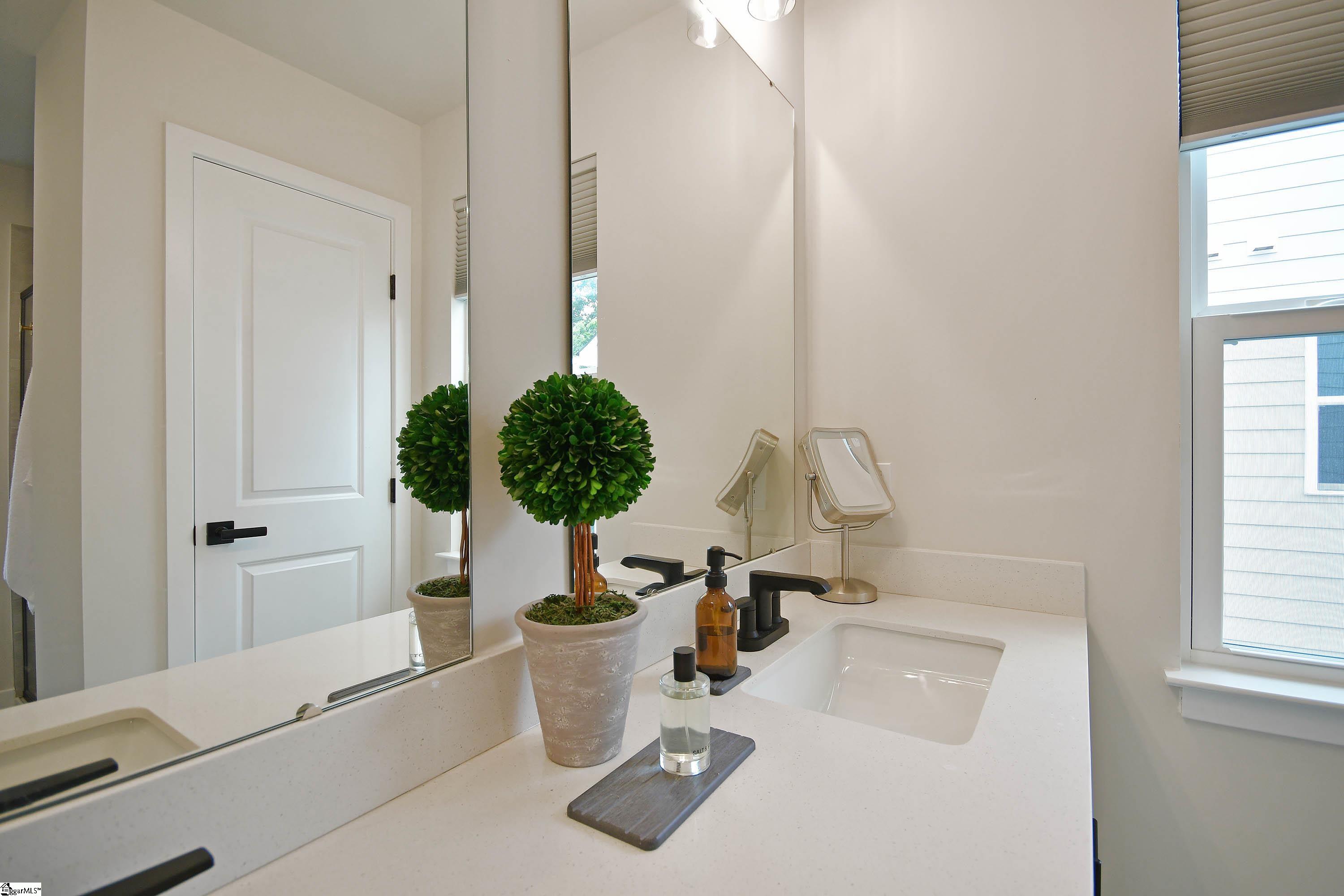 205 Lograto Lane Property Photo 17