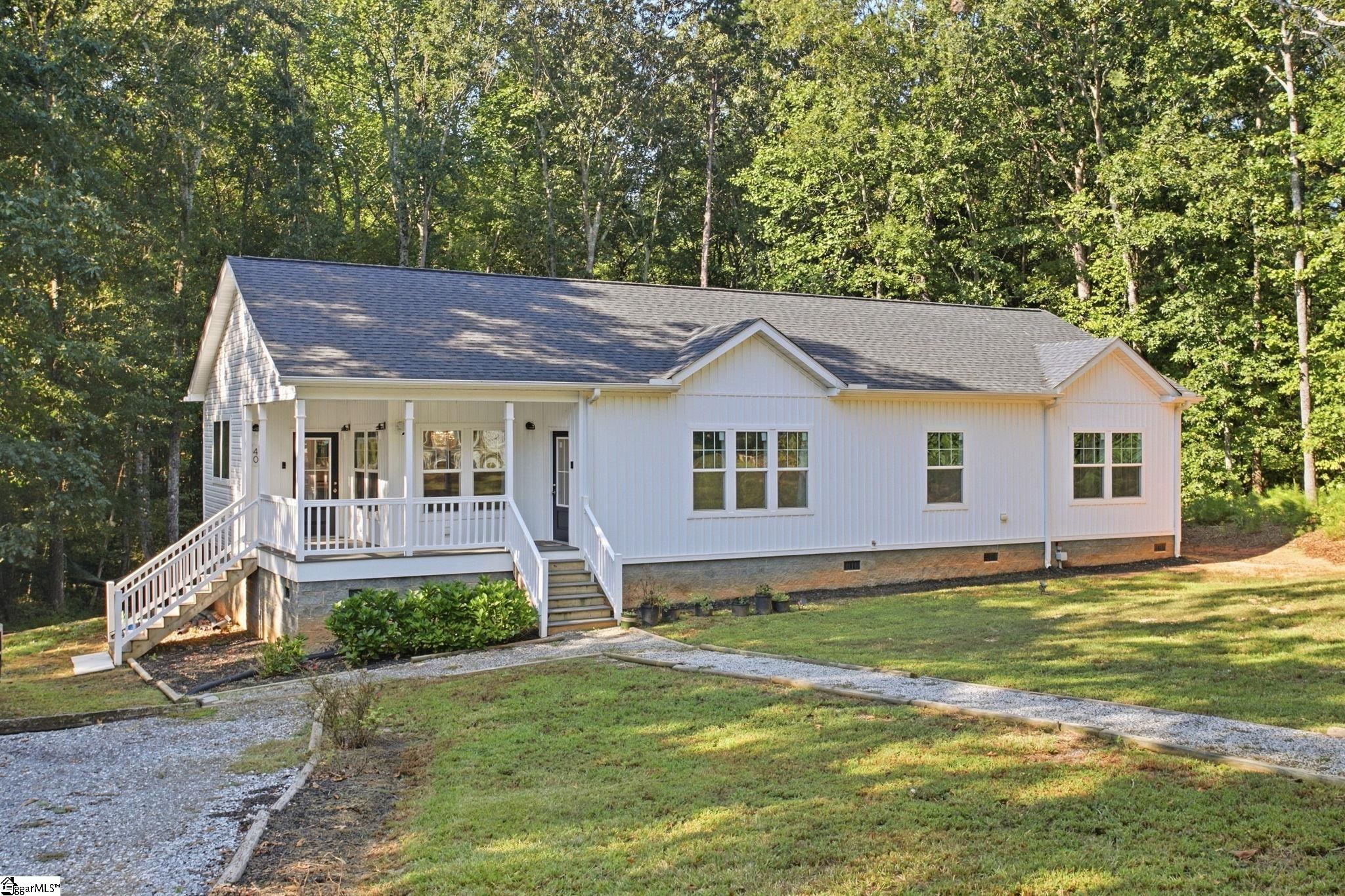40 Allie Campbell Road Property Photo 1