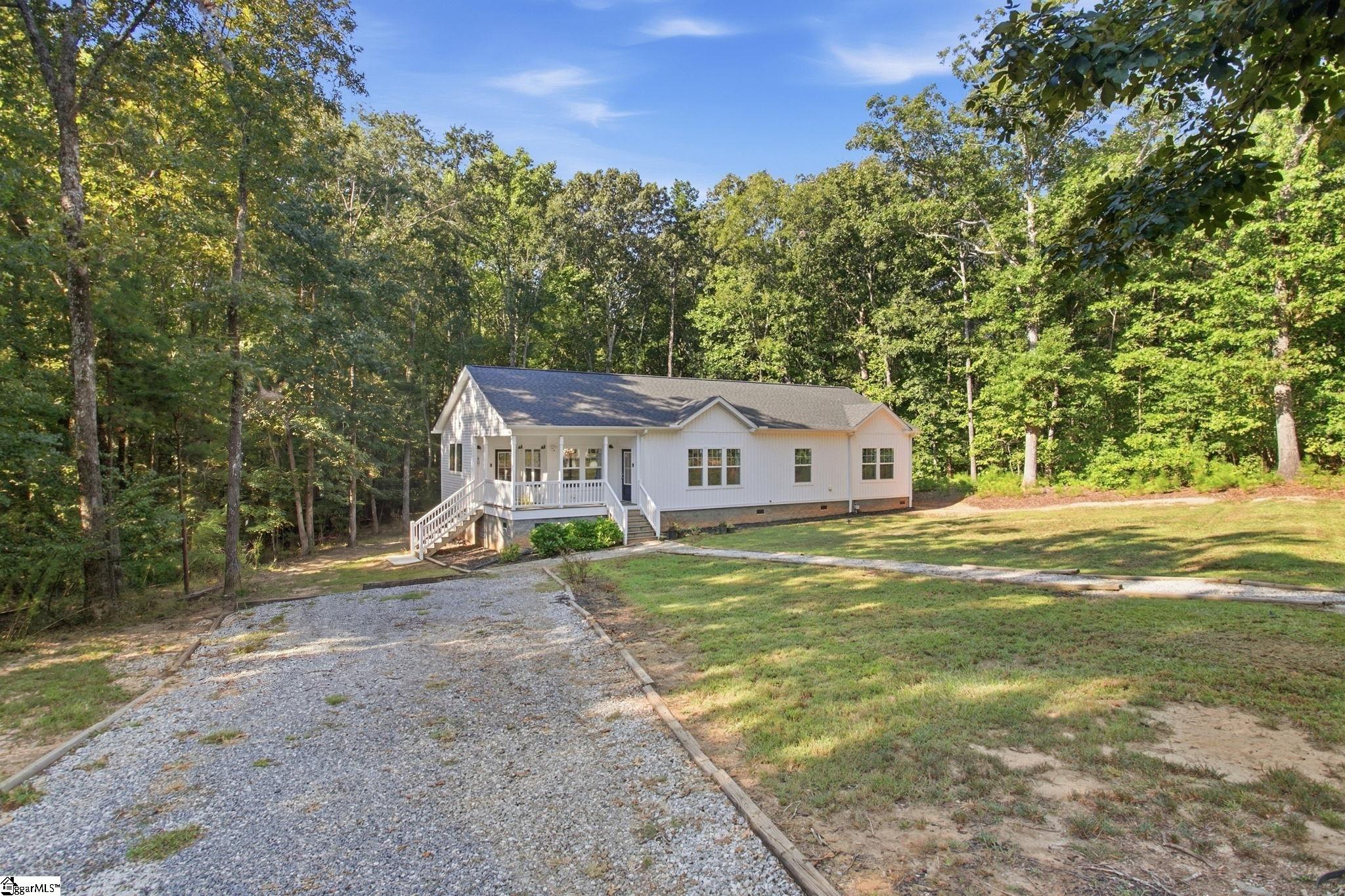 40 Allie Campbell Road Property Photo 2