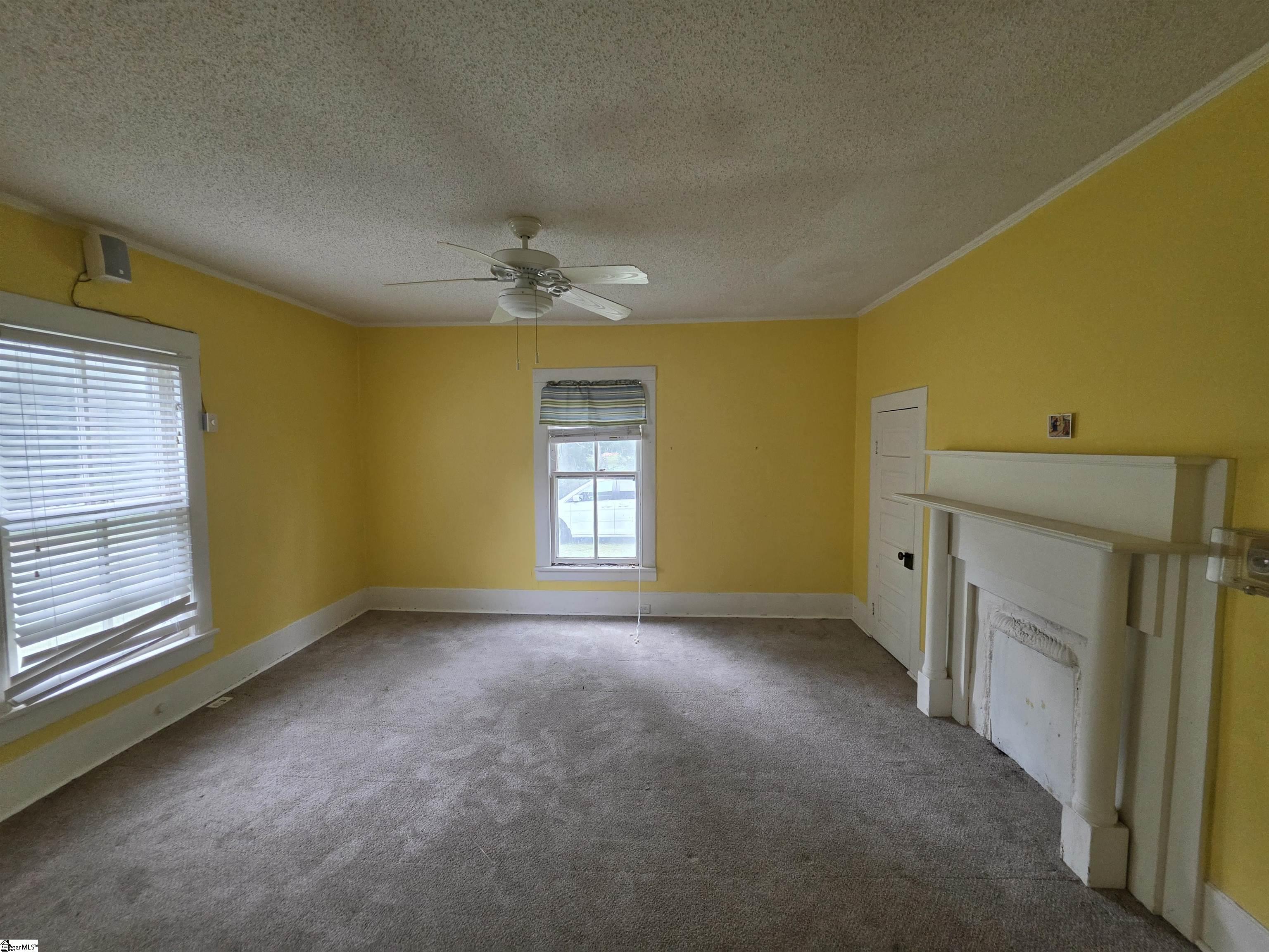 511 S Main Street Property Photo 10