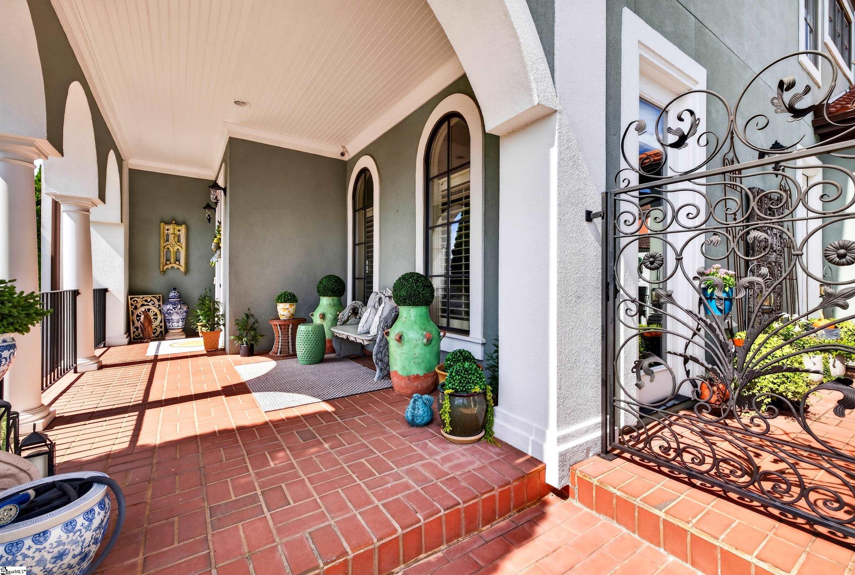 309 Arezzo Drive Property Photo 2