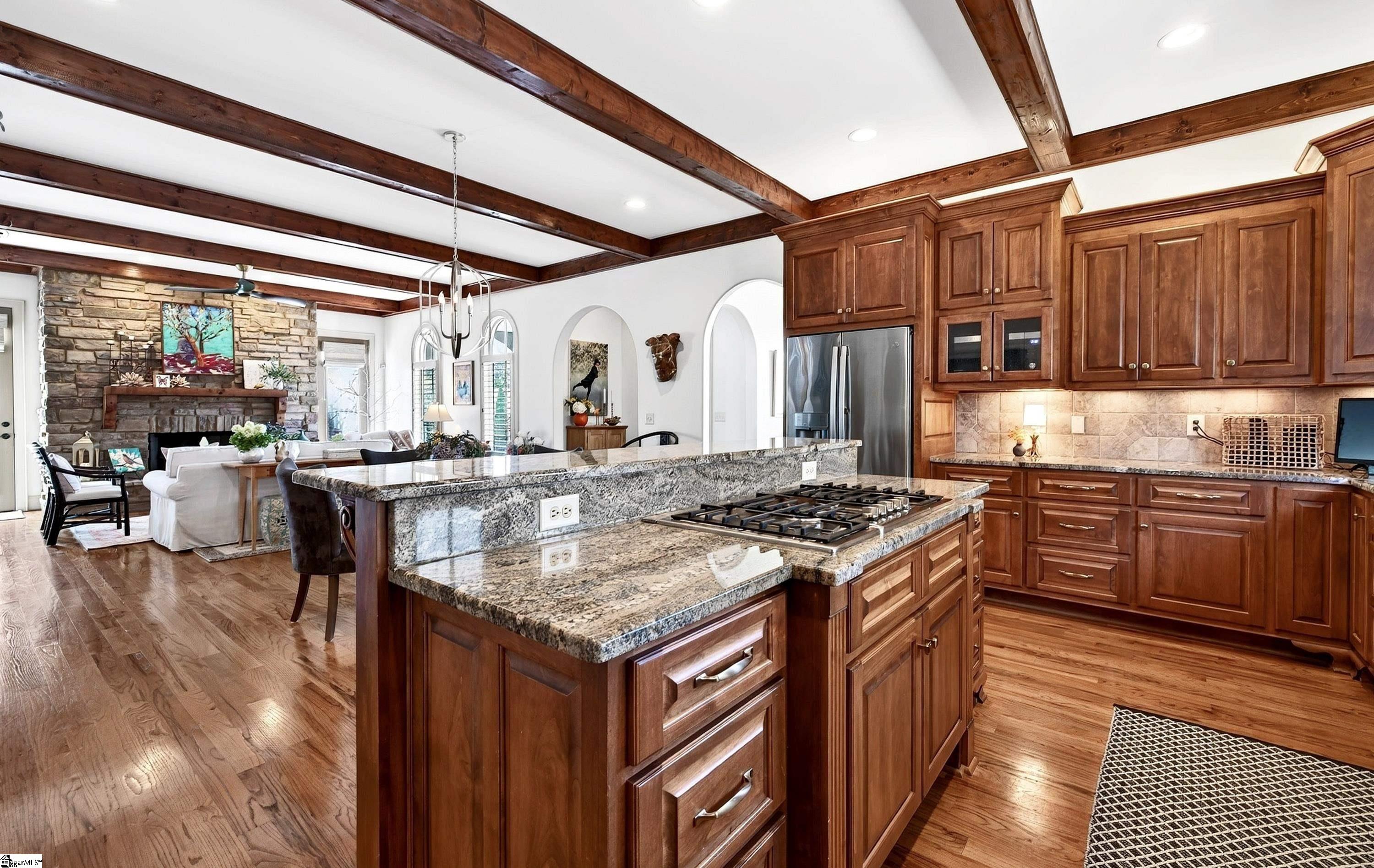 309 Arezzo Drive Property Photo 13