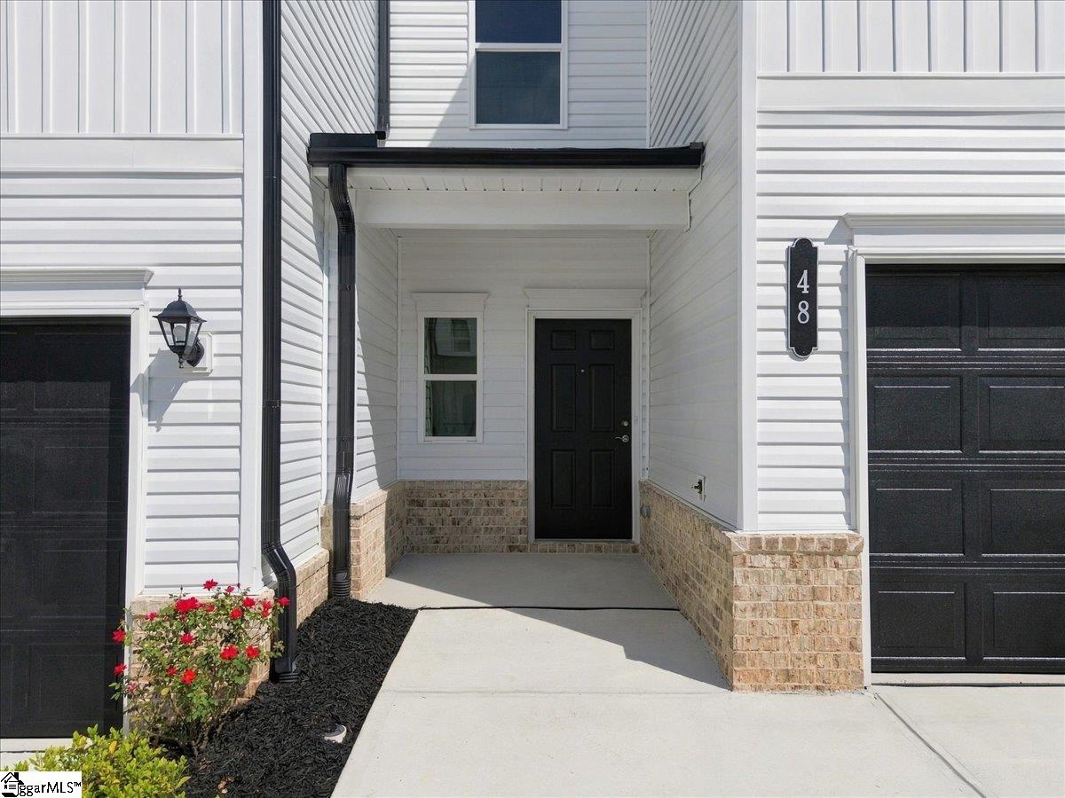 48 Lone Cypress Street Property Photo 5