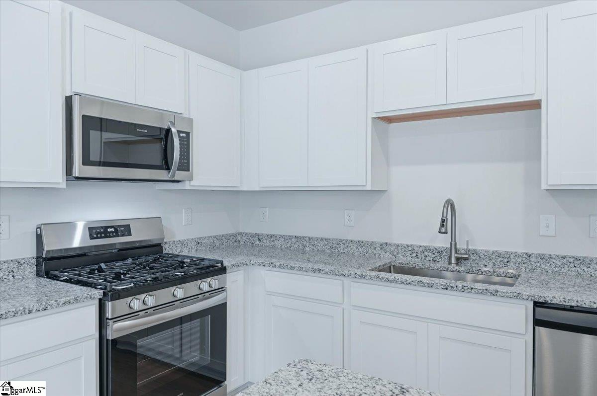 48 Lone Cypress Street Property Photo 11