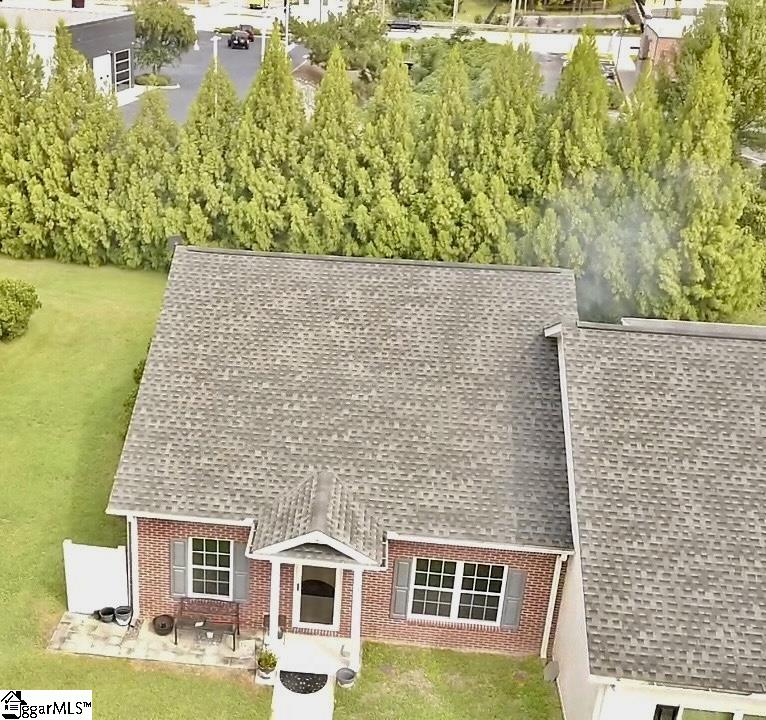 223 Dry Branch Court Property Photo 3
