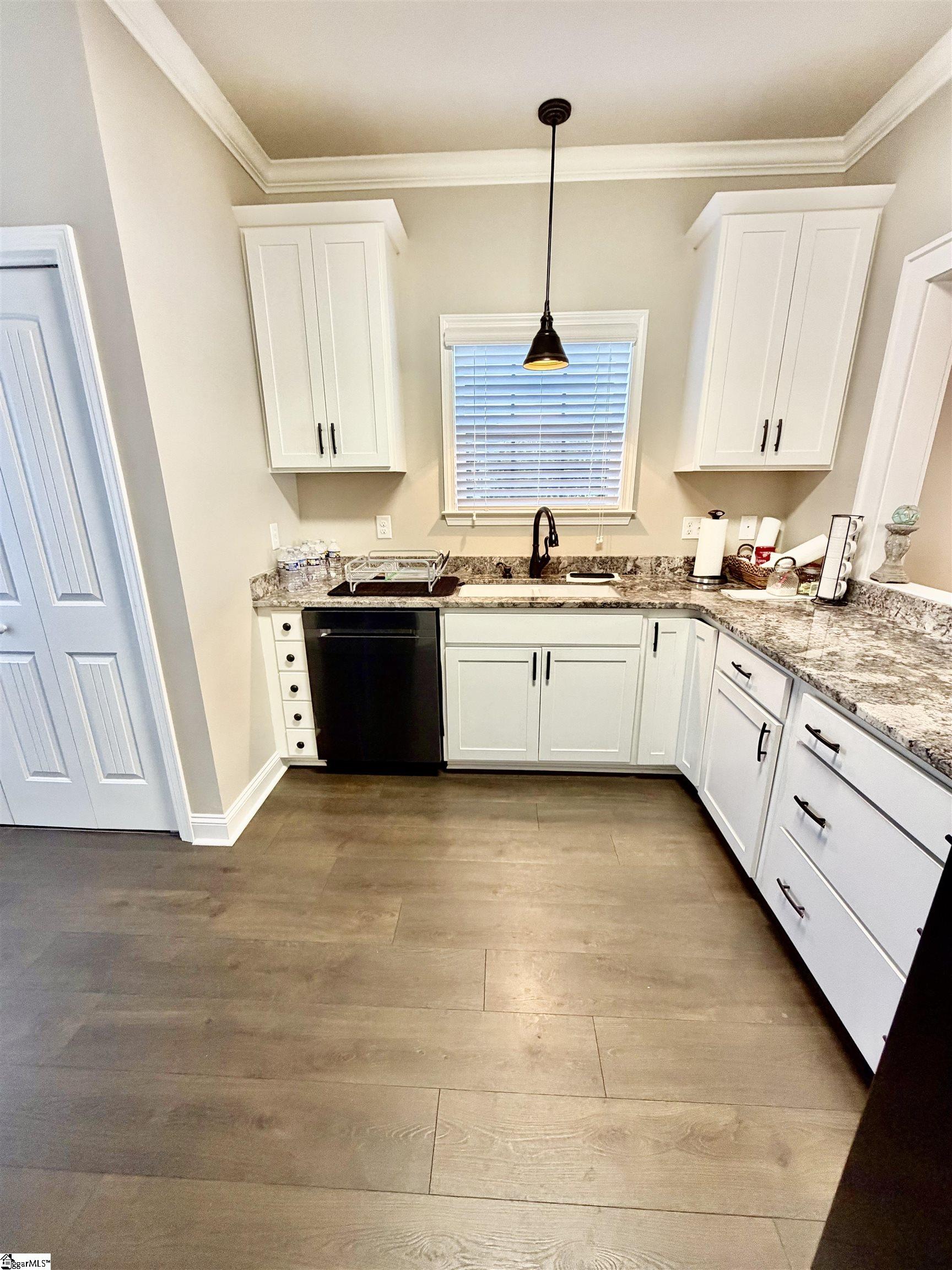 223 Dry Branch Court Property Photo 8