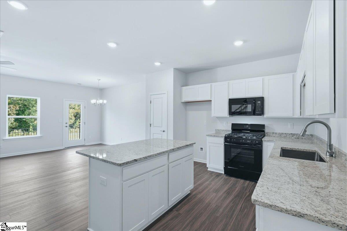 50 Lone Cypress Street Property Photo 9