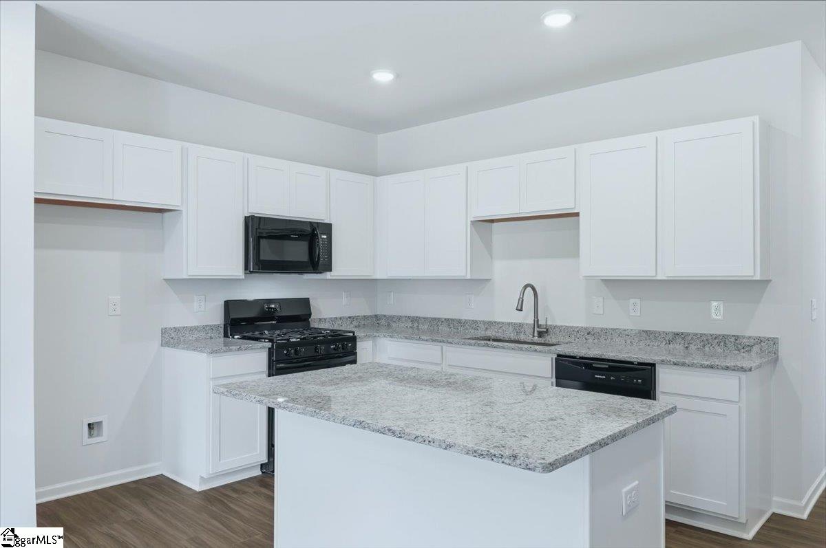 50 Lone Cypress Street Property Photo 12