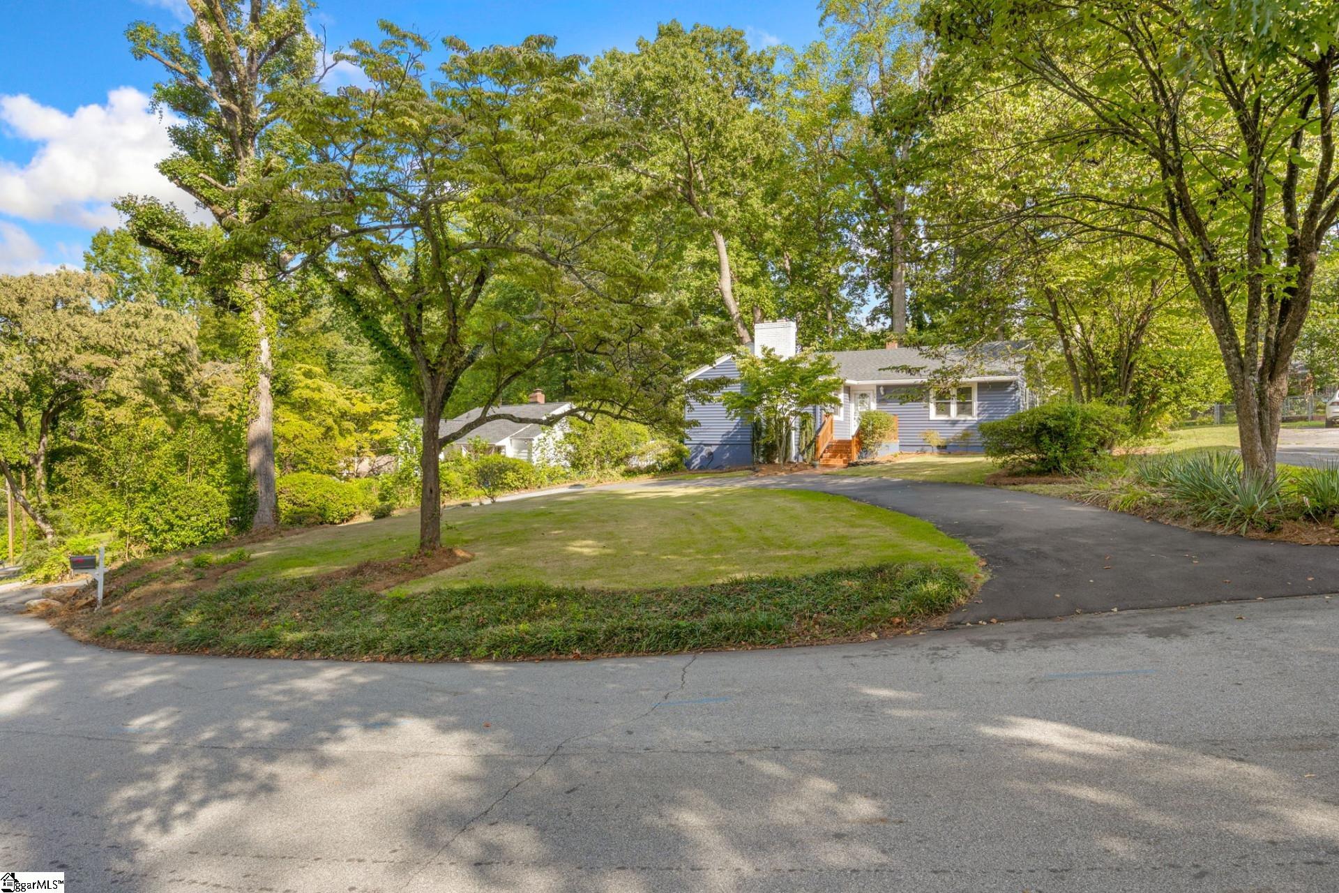 34 Brookside Circle Property Photo 1
