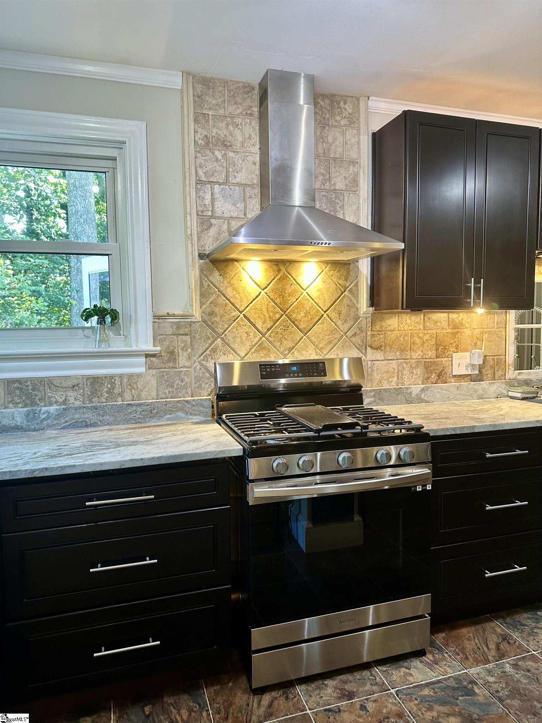 34 Brookside Circle Property Photo 5