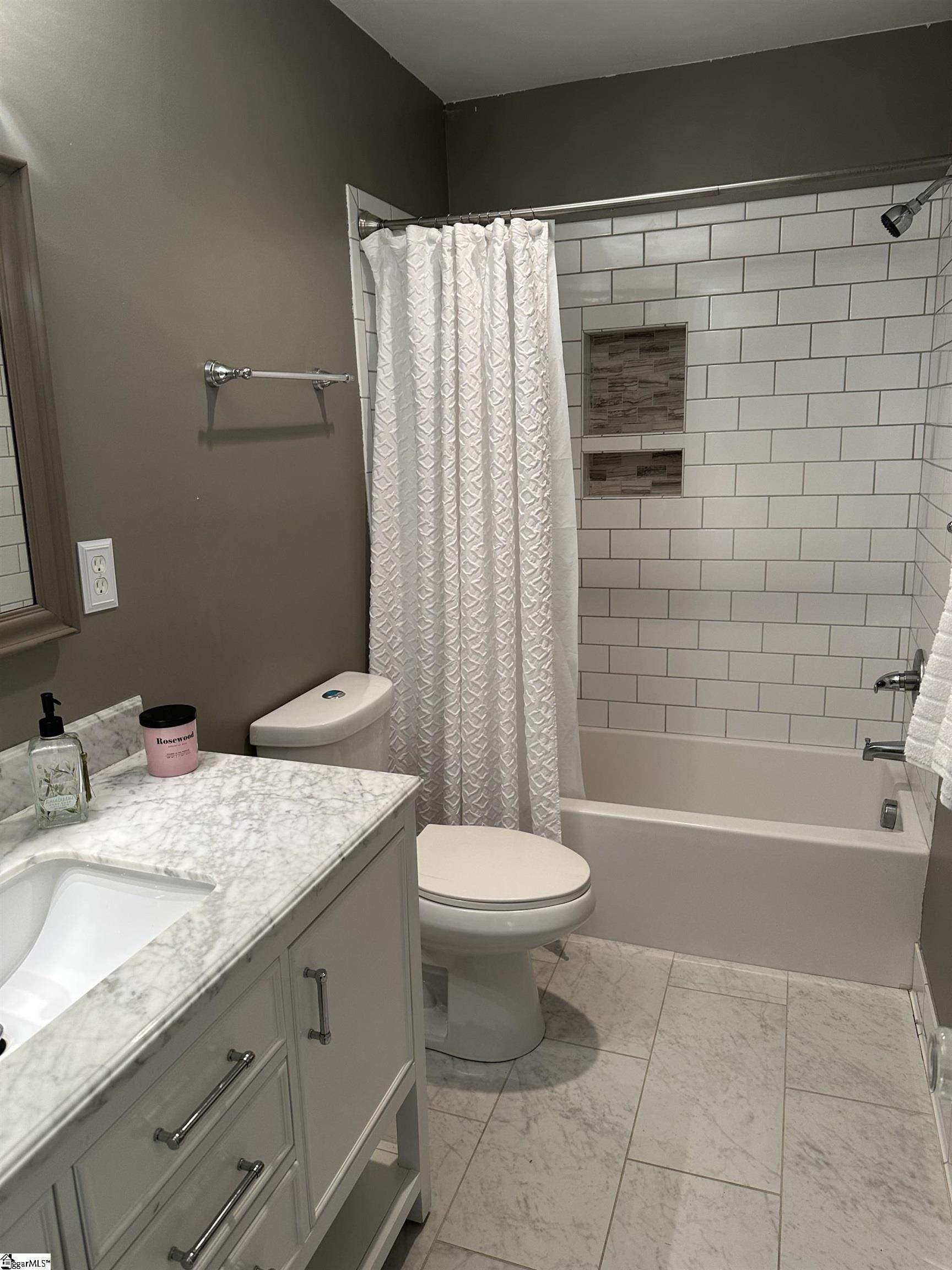 34 Brookside Circle Property Photo 12