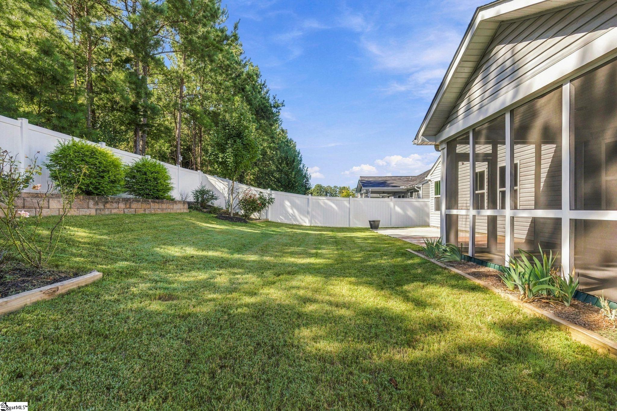 407 Vernonburg Court Property Photo 12