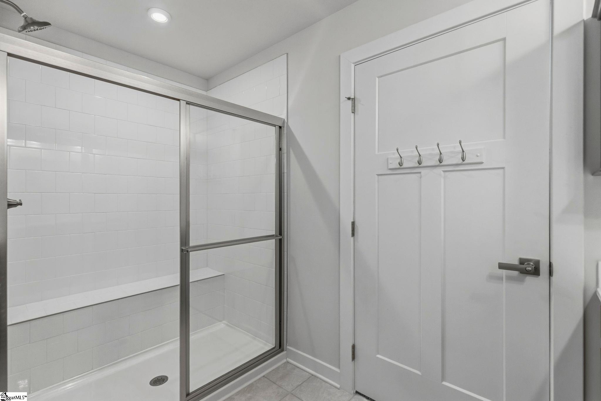 407 Vernonburg Court Property Photo 27