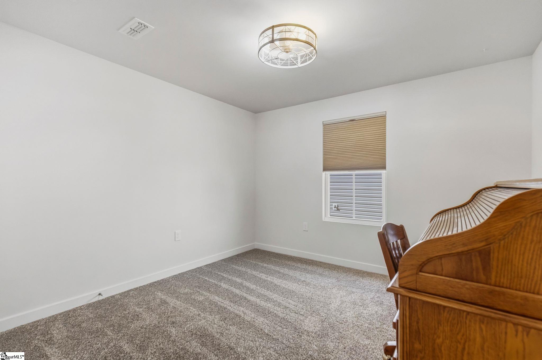 407 Vernonburg Court Property Photo 33