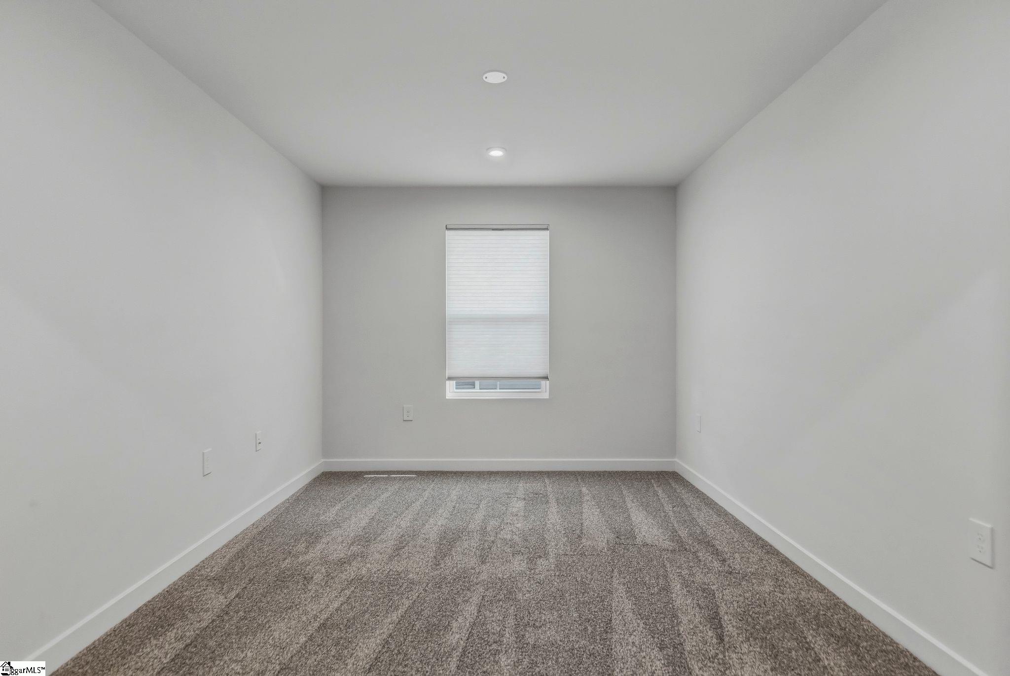 407 Vernonburg Court Property Photo 35