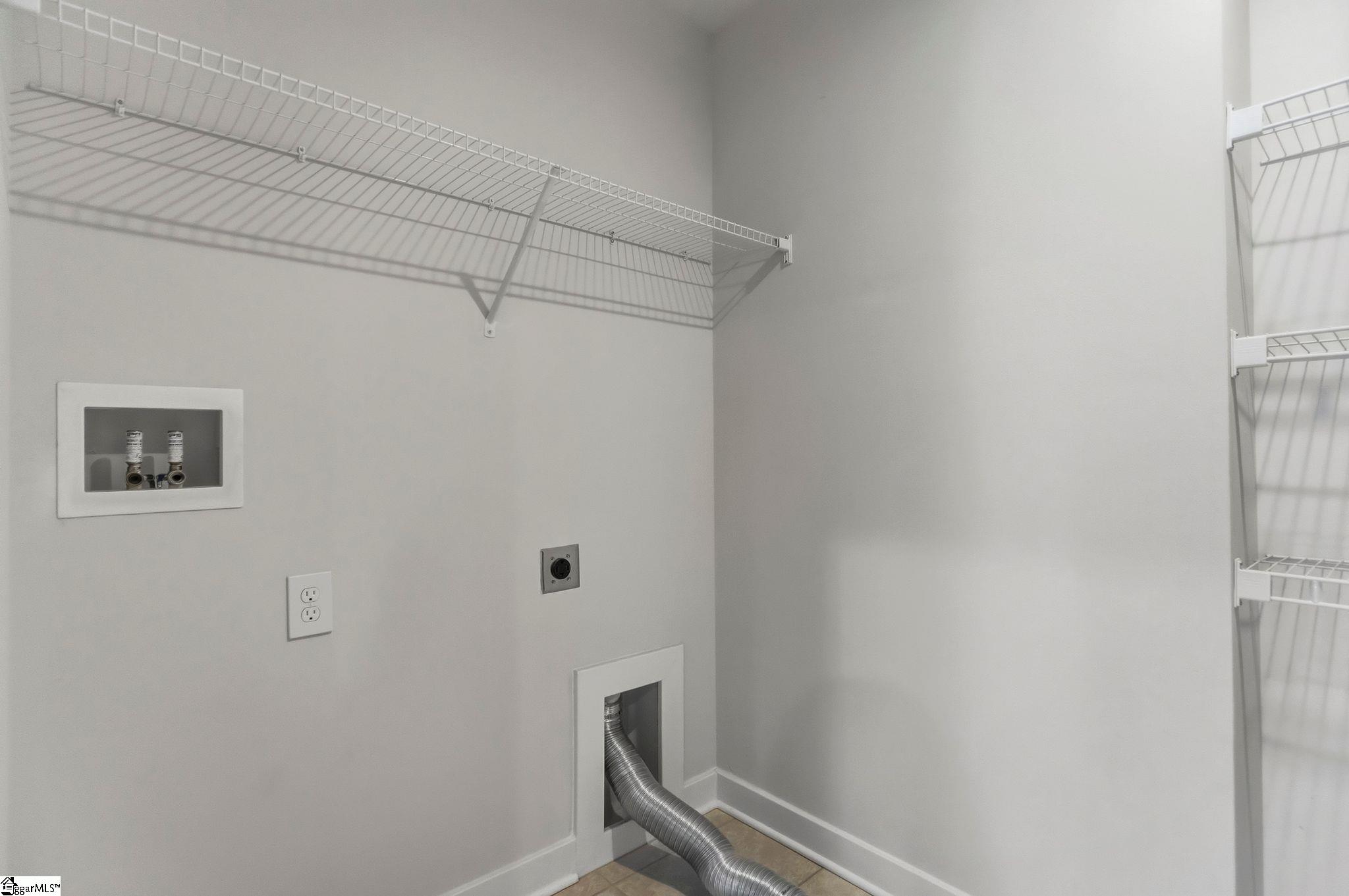 407 Vernonburg Court Property Photo 37