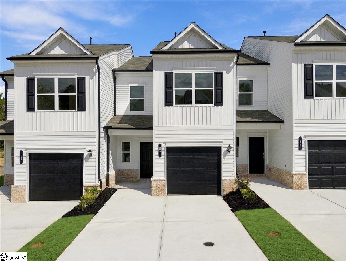 52 Lone Cypress Street Property Photo 1