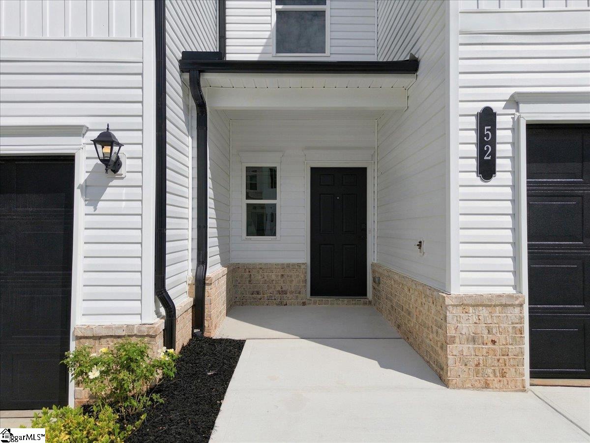 52 Lone Cypress Street Property Photo 5