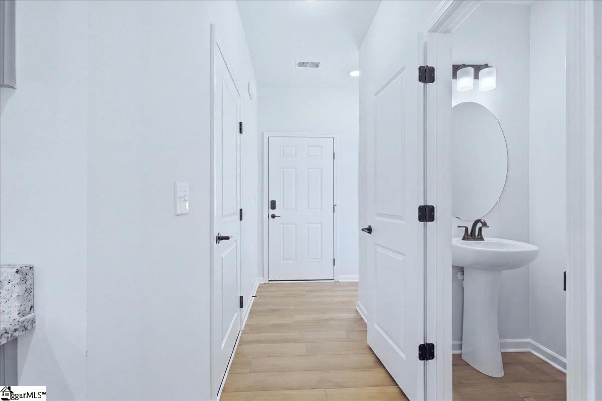 52 Lone Cypress Street Property Photo 7