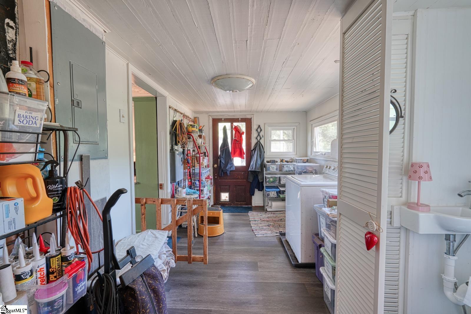 200 Lowe Lane Property Photo 14