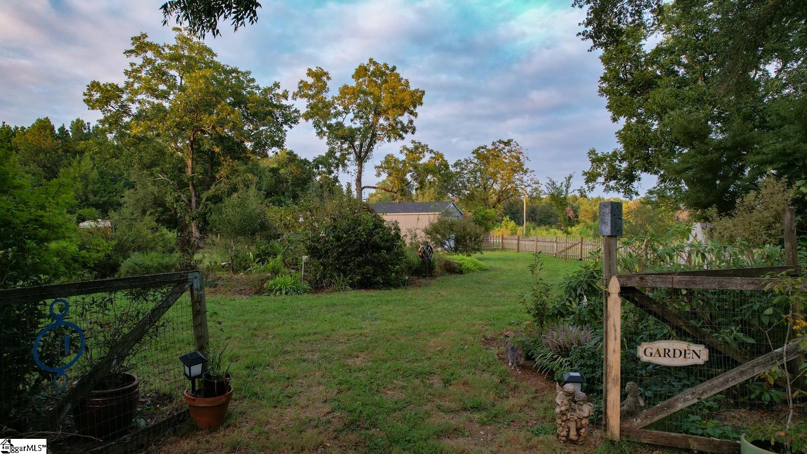 200 Lowe Lane Property Photo 50