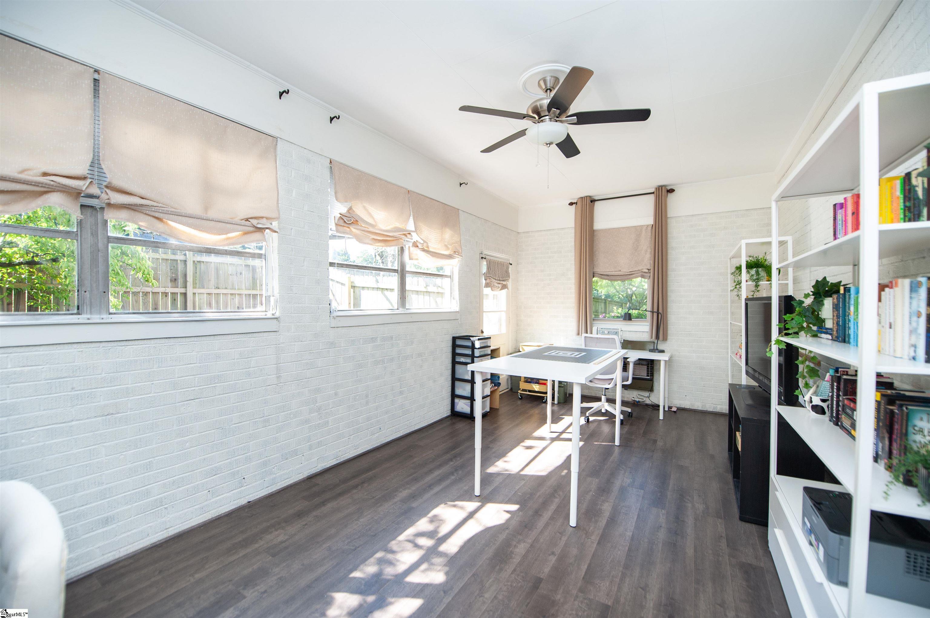 2 Selwyn Drive Property Photo 14