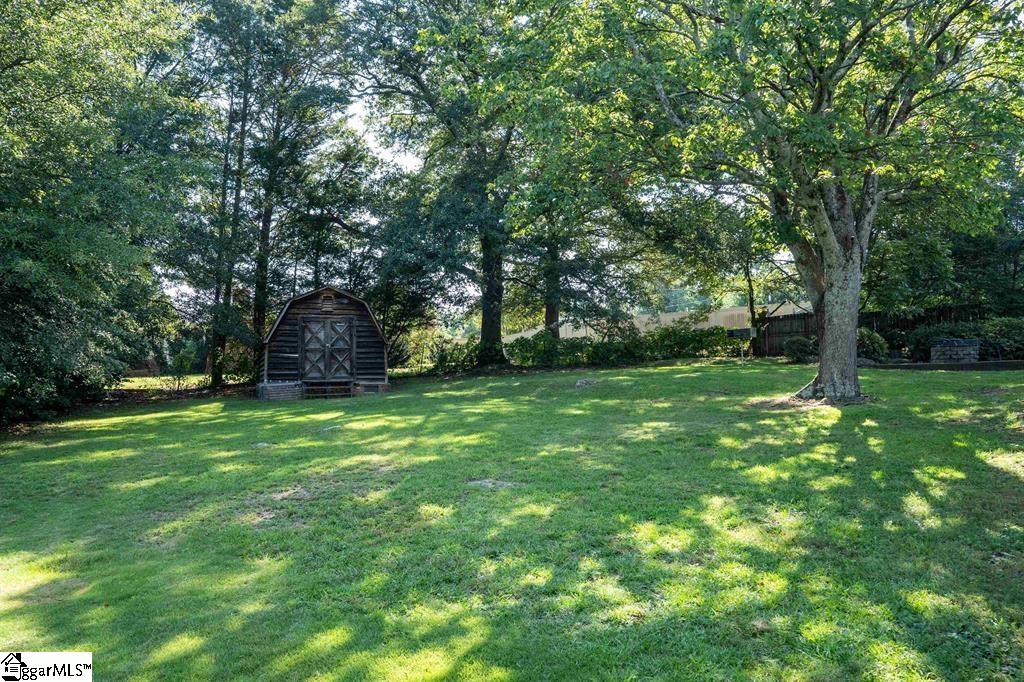 2 Selwyn Drive Property Photo 33