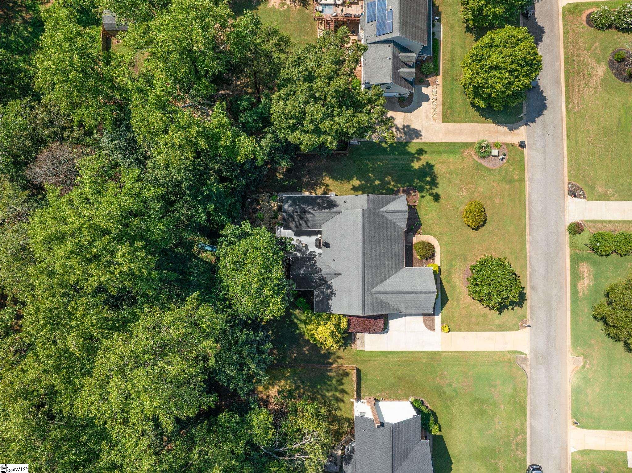 121 Century Oaks Drive Property Photo 40