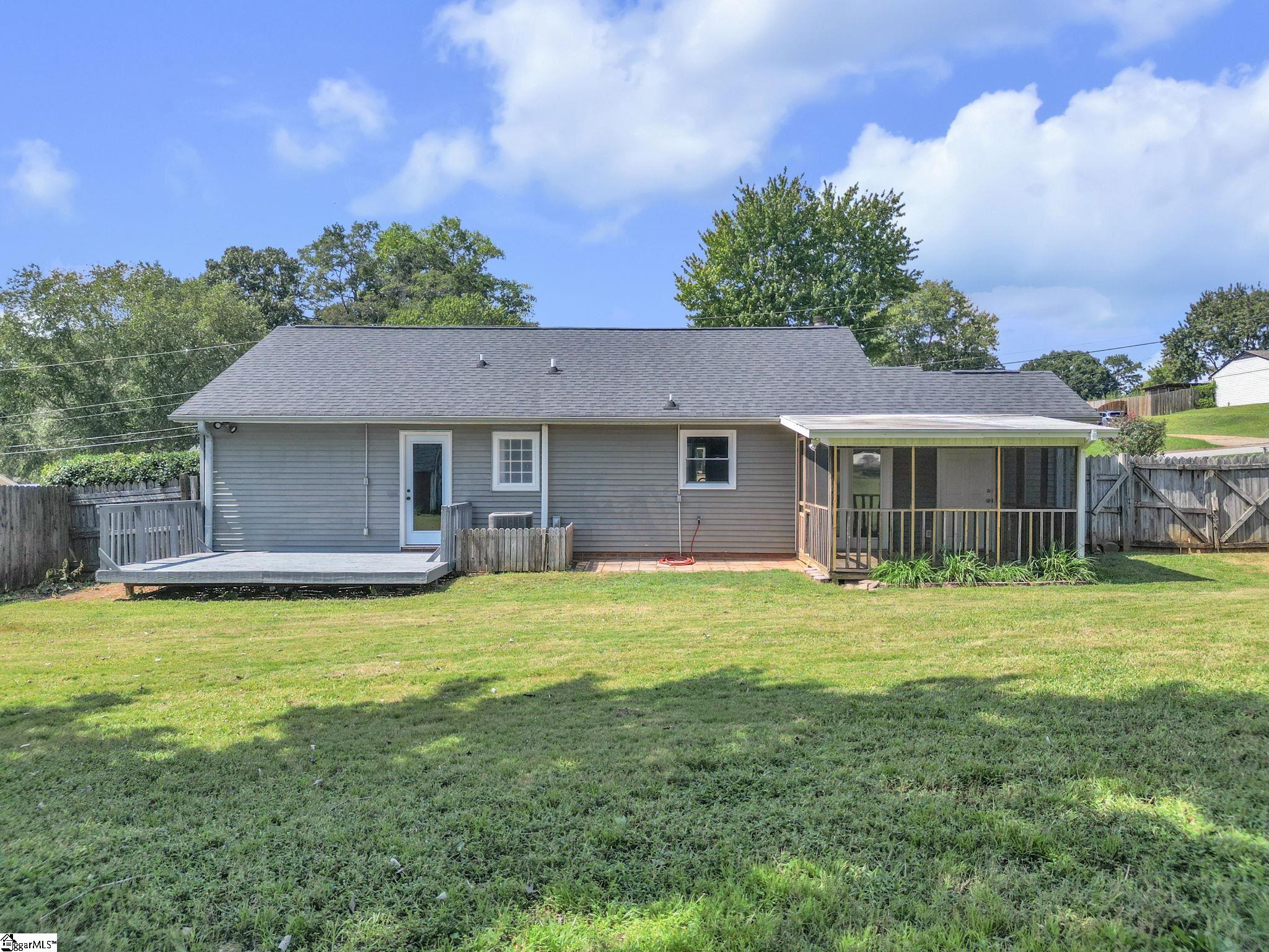 114 Saturn Lane Property Photo 23