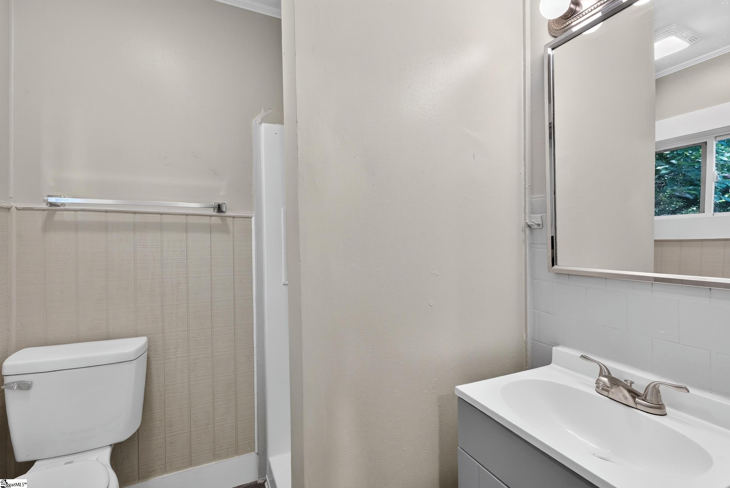 19 N Washington Avenue Property Photo 17