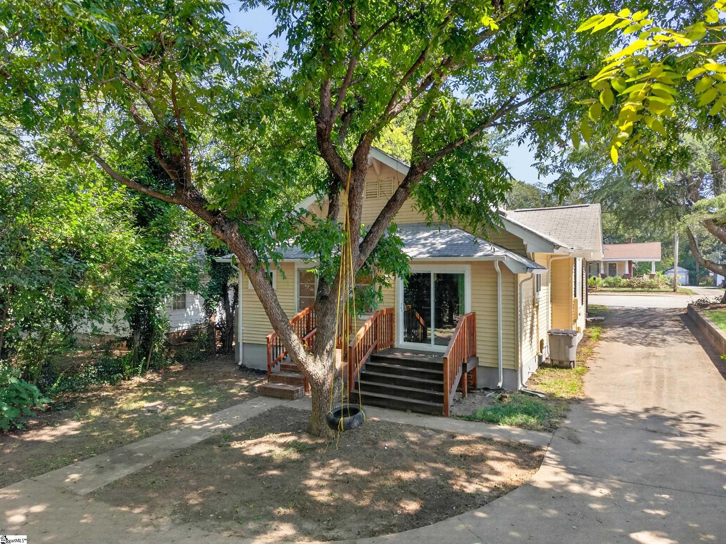 19 N Washington Avenue Property Photo 19