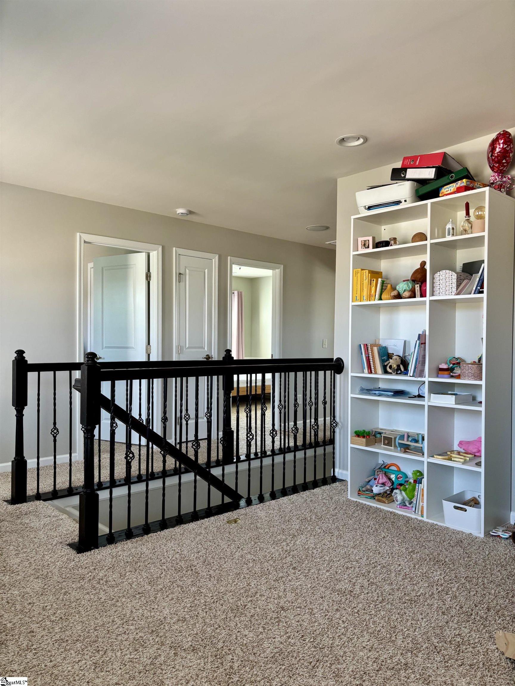255 Mercer Drive Property Photo 12