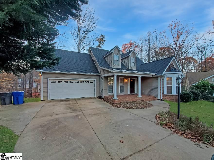 1604351 Property Photo 2