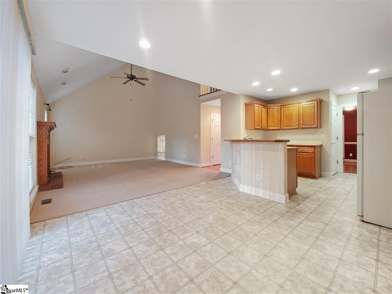 1604351 Property Photo 7