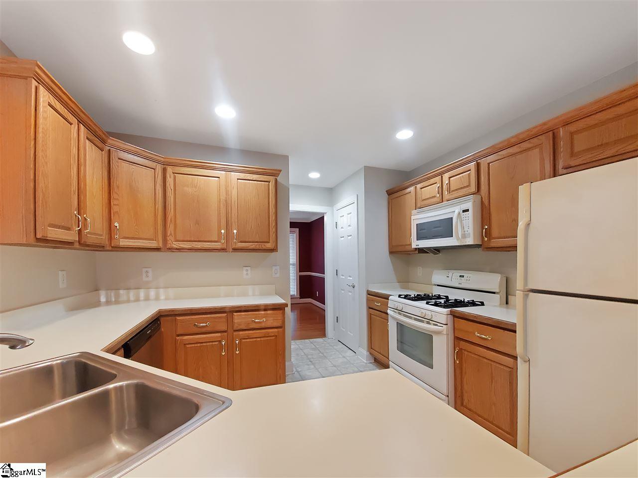 1604351 Property Photo 9